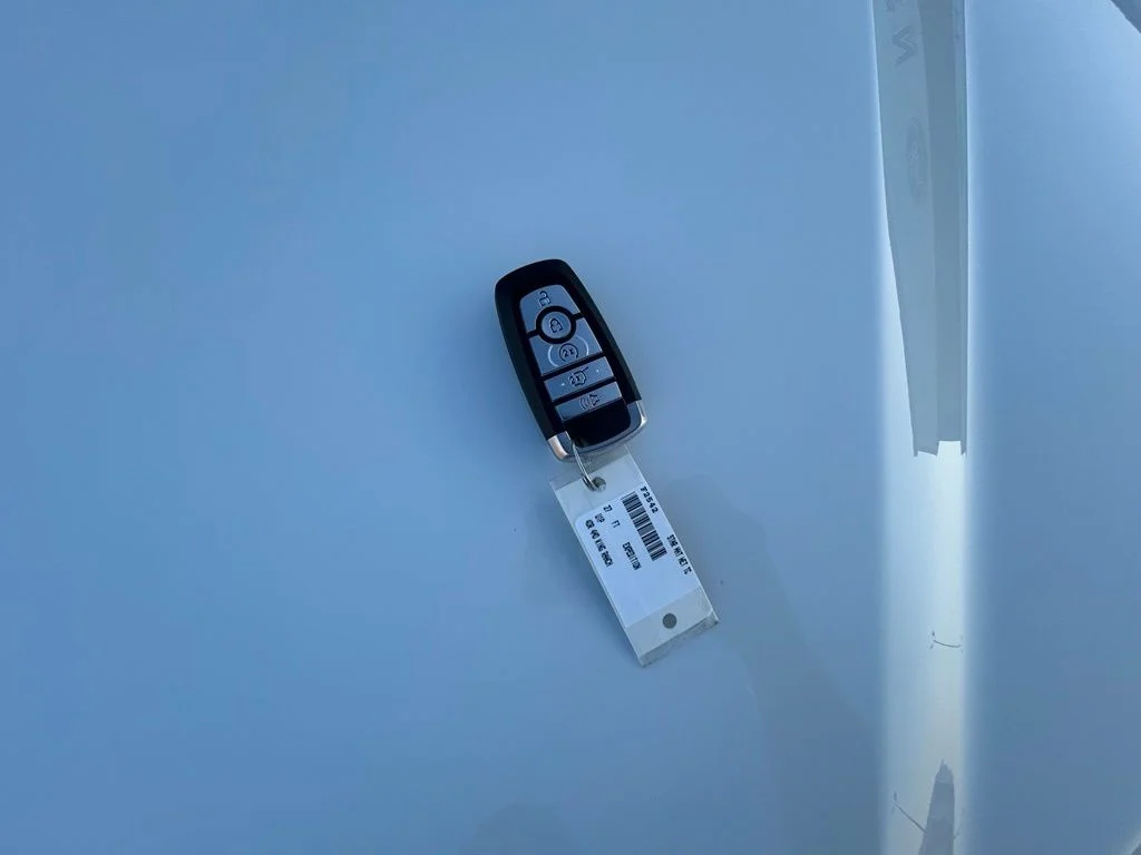 New 2027 Star White Metallic Tri-Coat Ford King Ranch® image 29
