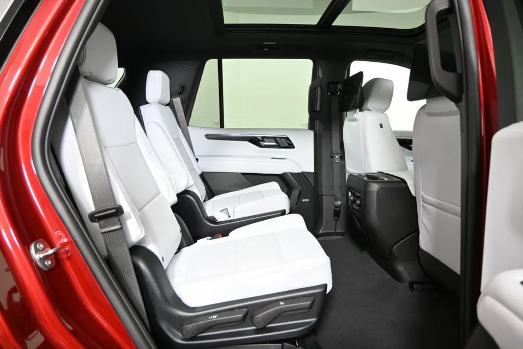 2026 Chevrolet Tahoe Premier - Photo 16
