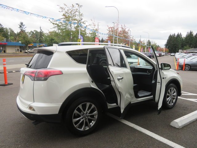 Used 2017 Blizzard Pearl Toyota Limited image 8