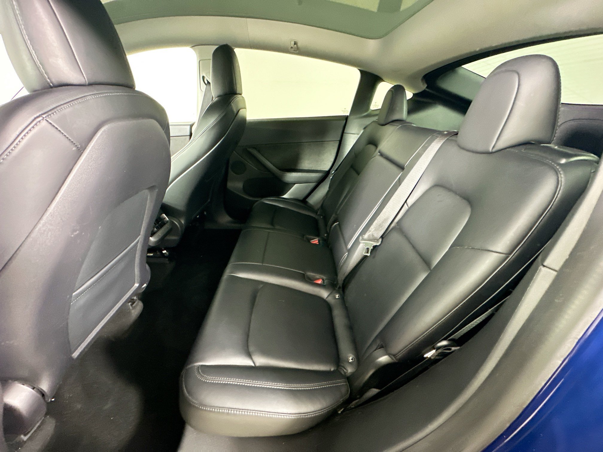 Used 2021  Tesla Performance image 34
