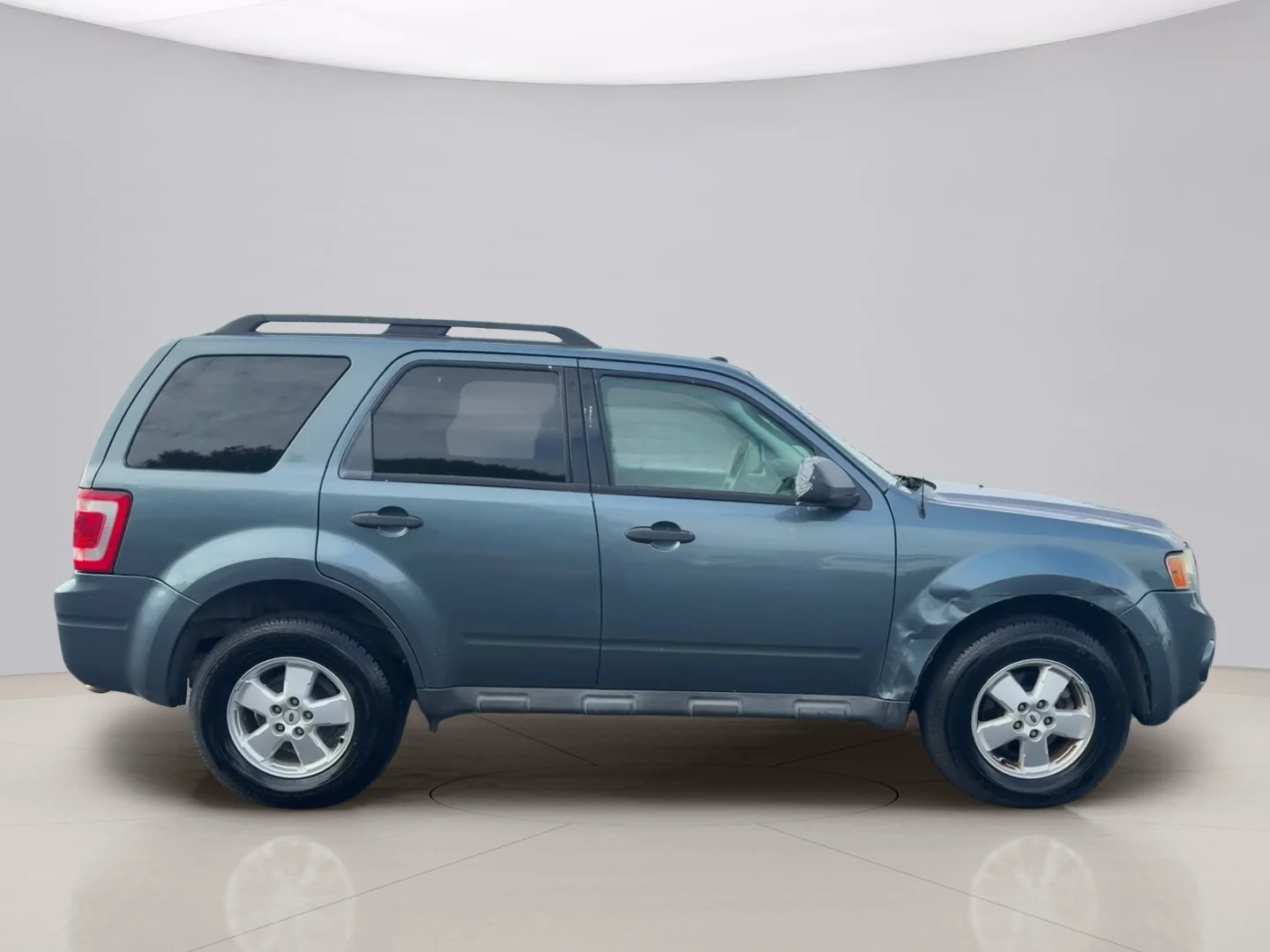 Used 2012 Gray Ford XLT image 6