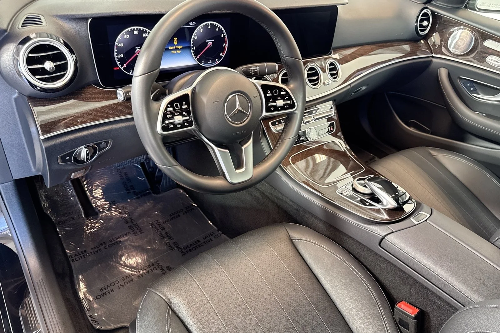 Used 2020 Black Mercedes-Benz E 350 image 9