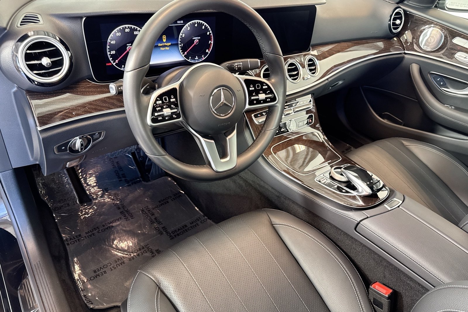Used 2020 Black Mercedes-Benz E 350 image 9