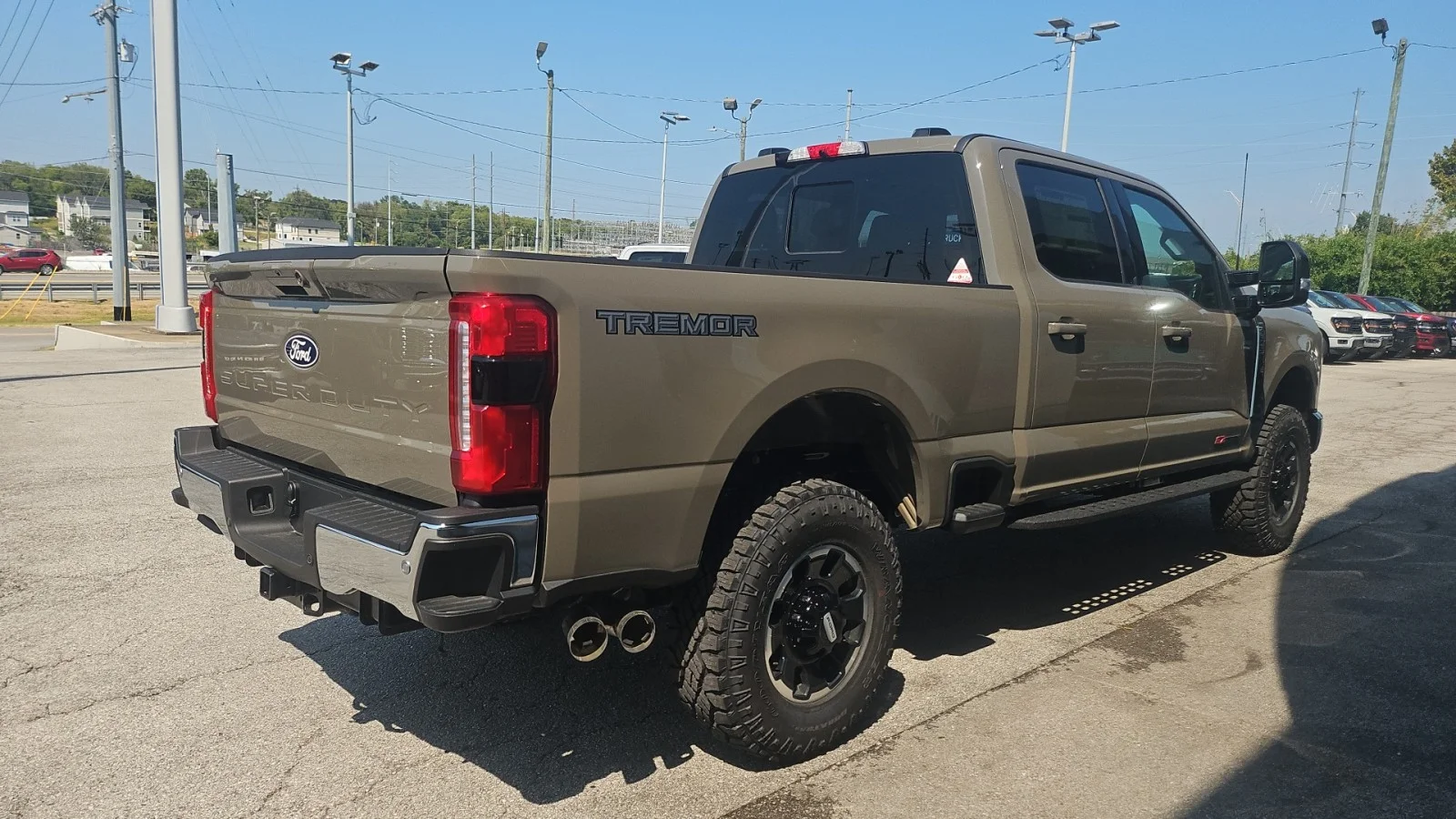 New 2027 Marsh Gray Metallic Ford Lariat 4WD image 5