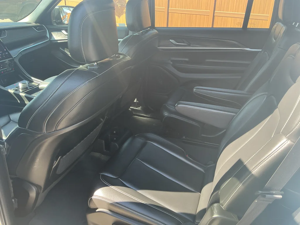 Used 2024 Silver Zynith Jeep Limited image 18