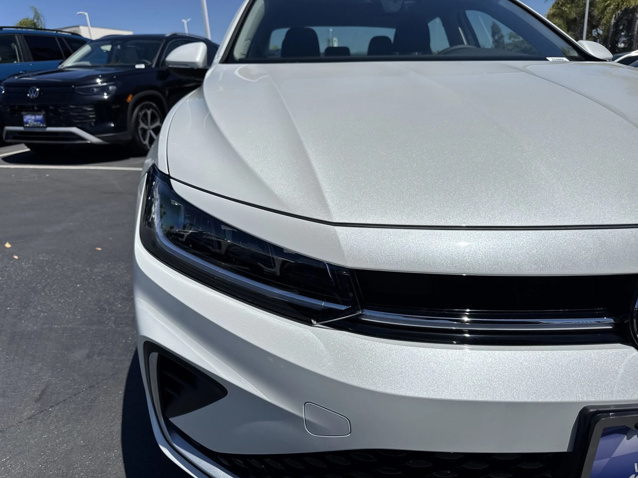 New 2026 Opal White Pearl Volkswagen SEL image 9