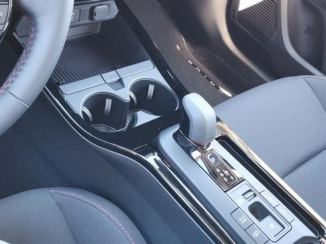 New 2026 Wind Chill Pearl <sup>1</sup> Toyota  SE image 14
