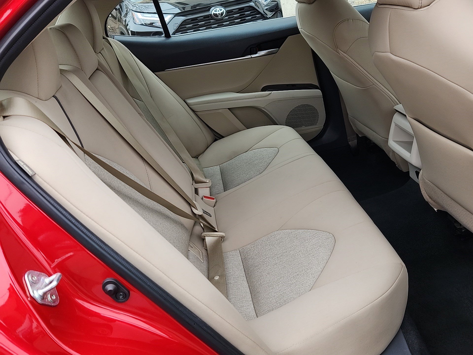 2023 Toyota Camry LE - Photo 26