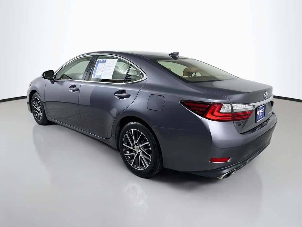 Used 2016 Nebula Gray Pearl Lexus Base image 11