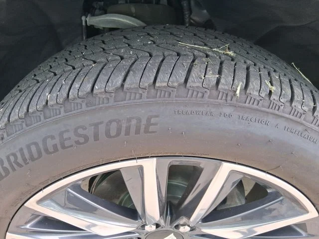 Used 2022 White Cadillac Sport Platinum image 26