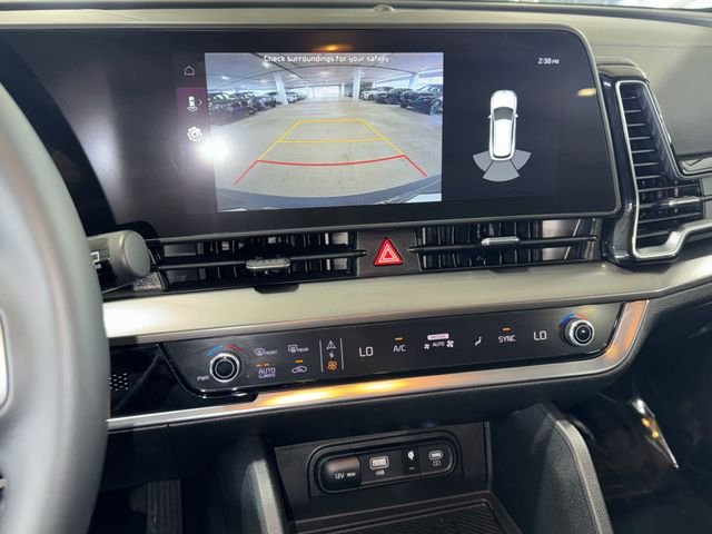 Used 2025 White Pearl Kia EX image 26