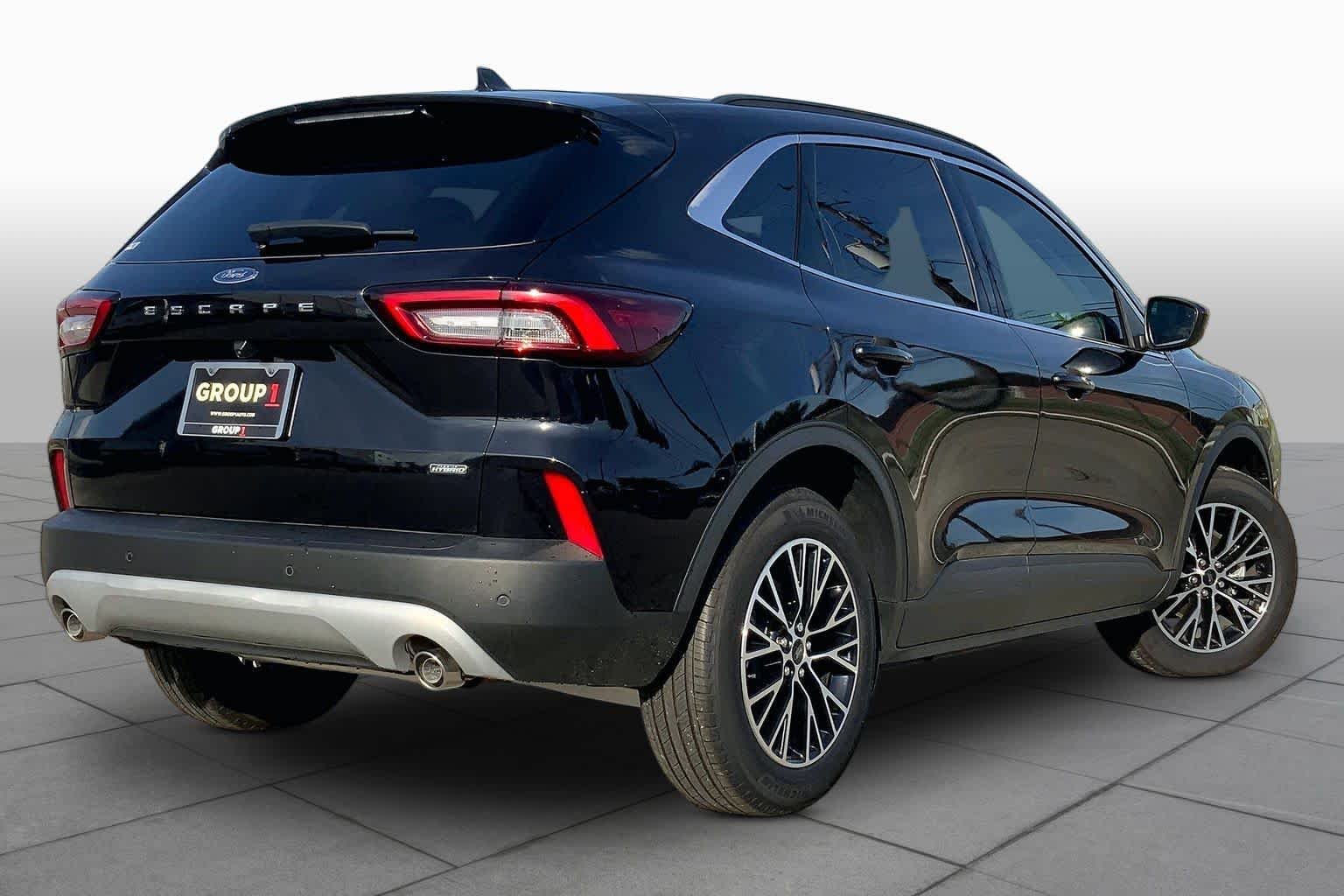 Used 2025 Agate Black Ford PHEV image 26