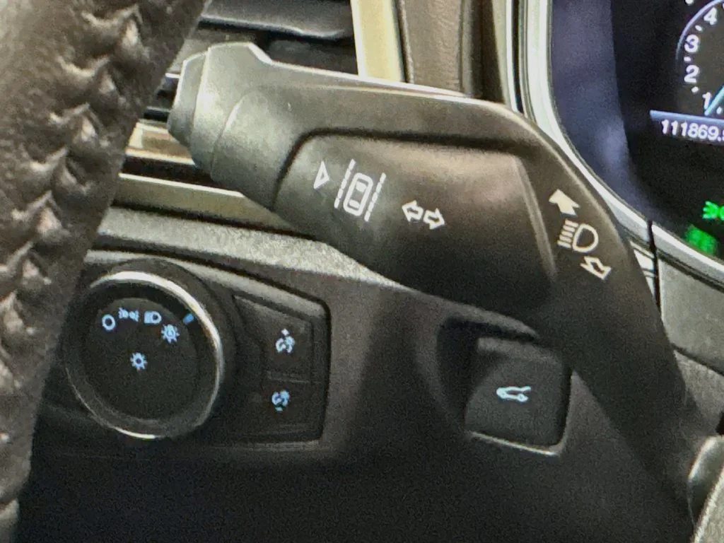 Used 2016 White Ford SE image 12