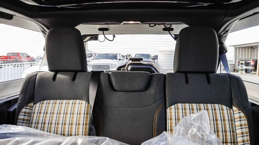 New 2026 White Jeep 85th Anniversary Edition image 27