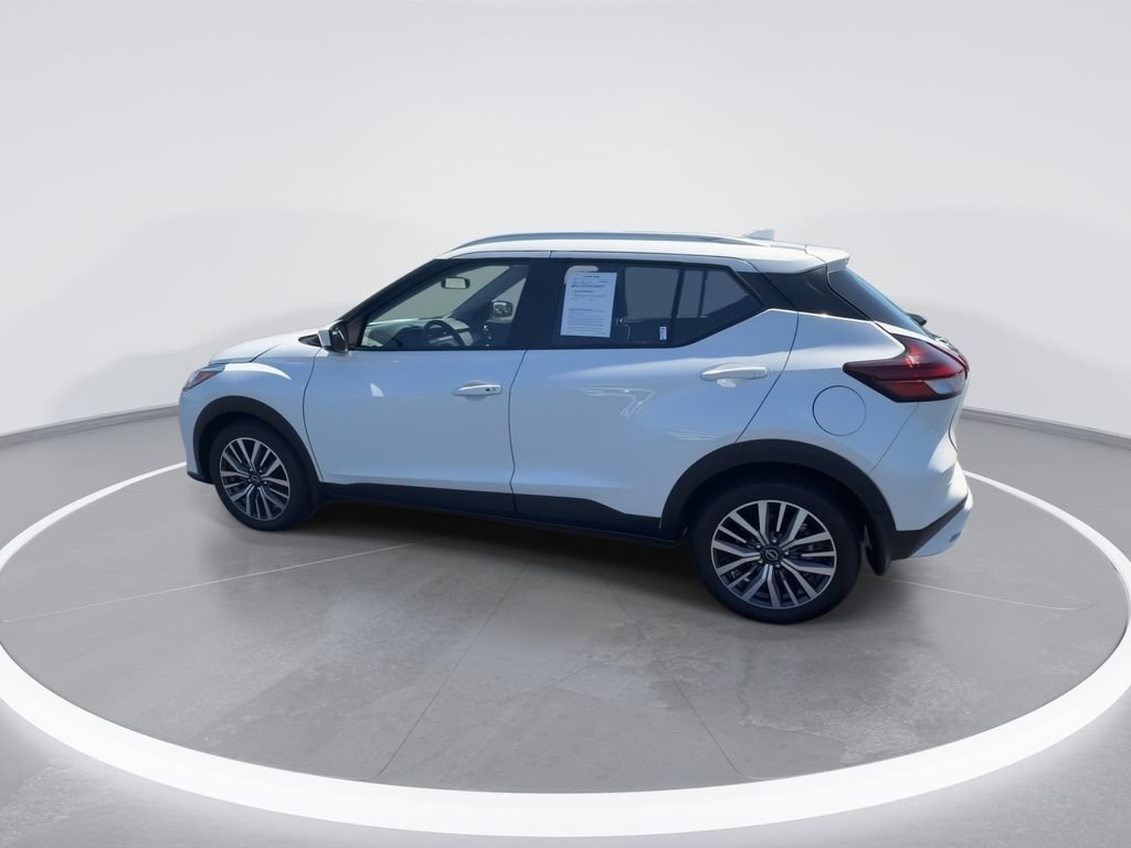 Certified Used 2024 White Nissan SV image 5