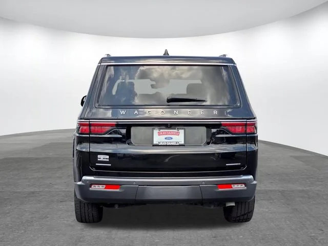 Certified Used 2022 Diamond Black Jeep Series III image 5