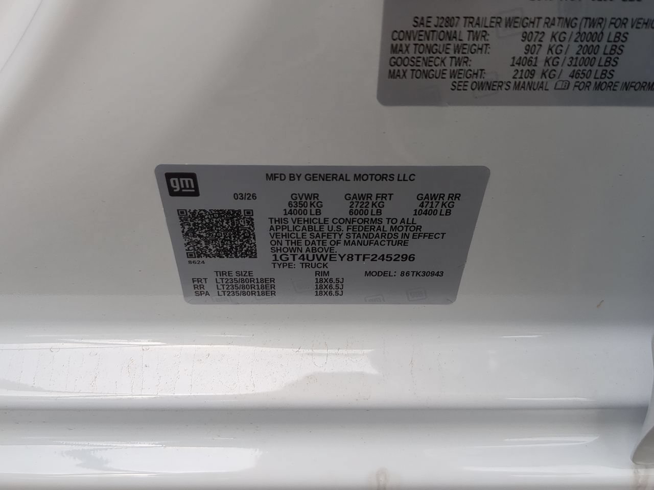 New 2026 Summit White GMC Denali DRW image 35