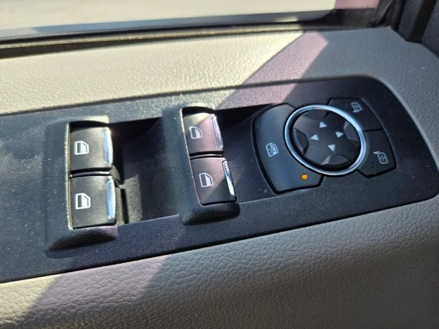 Used 2015 Blue Ford XLT image 36
