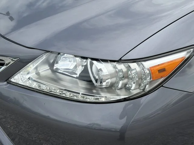 Used 2013 Gray Lexus 350 image 8