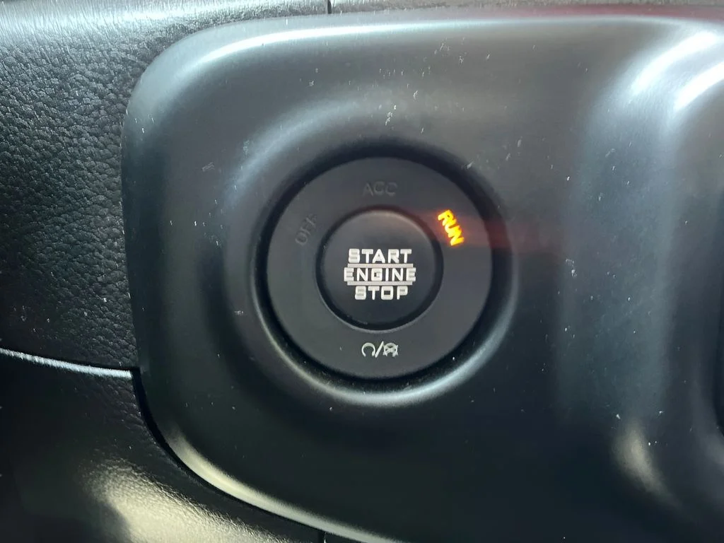 Used 2020 Blue Jeep Rubicon image 14