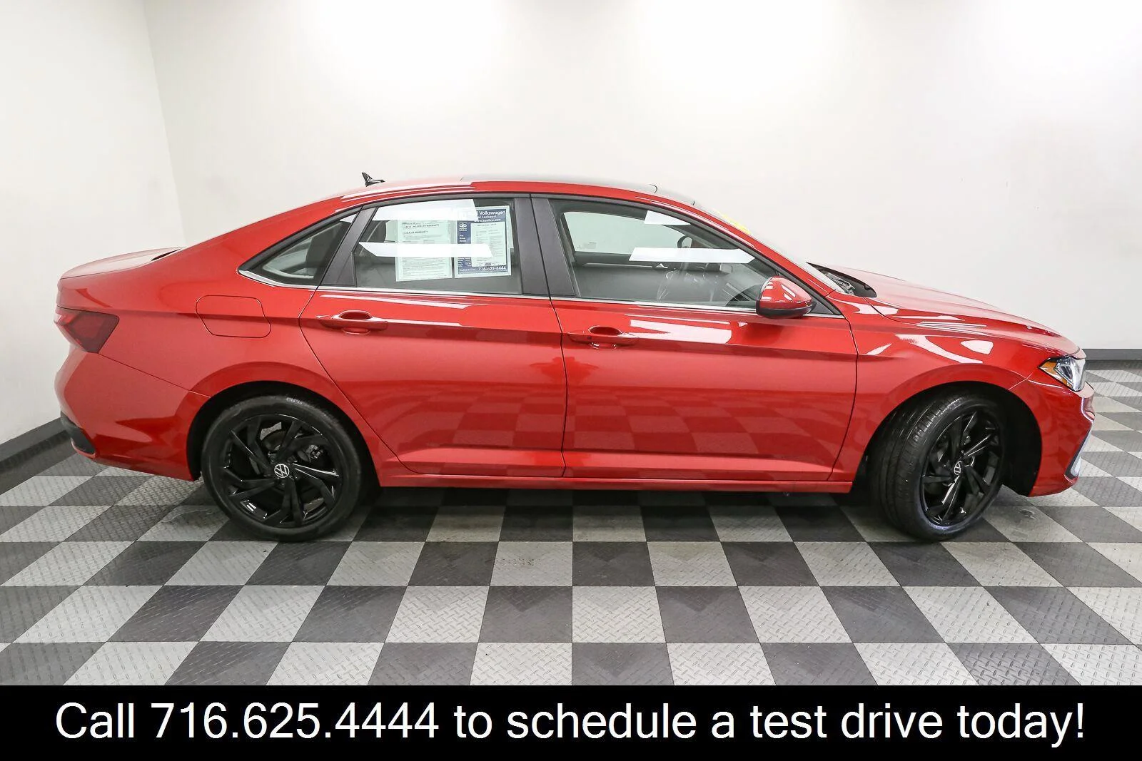 Certified Used 2026 Kings Red Metallic Volkswagen SE image 9