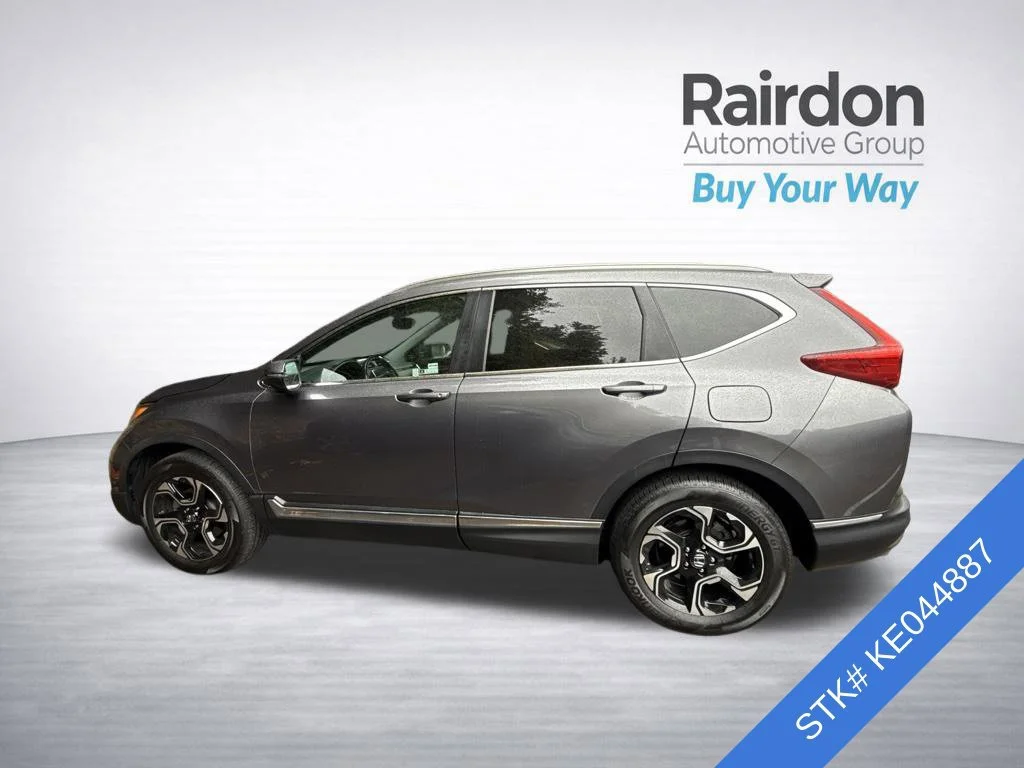 Used 2019 Modern Steel Metallic Honda Touring image 4