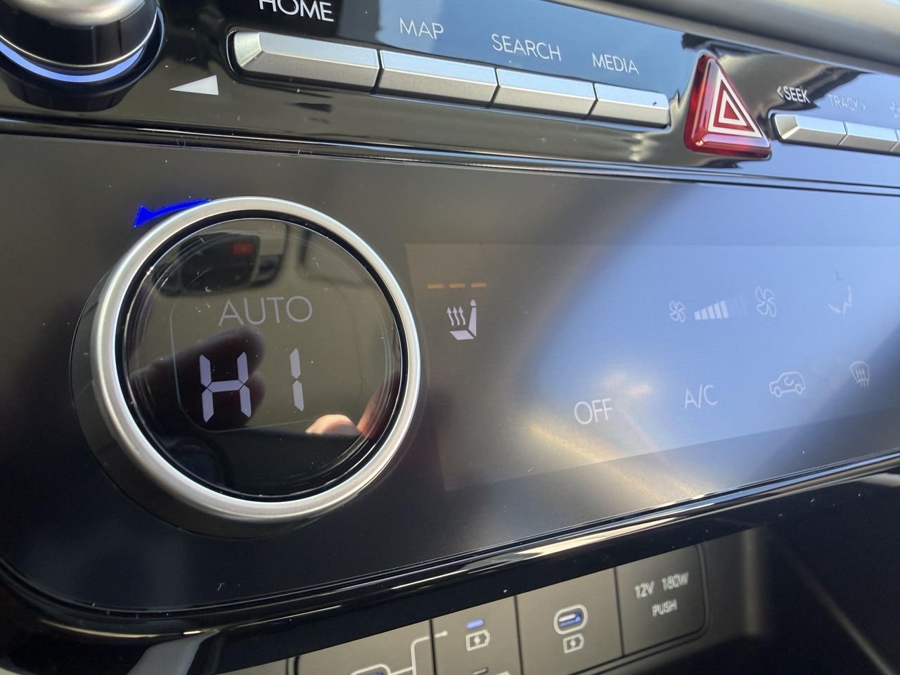 New 2026 Shimmering Silver Hyundai SEL AWD image 40
