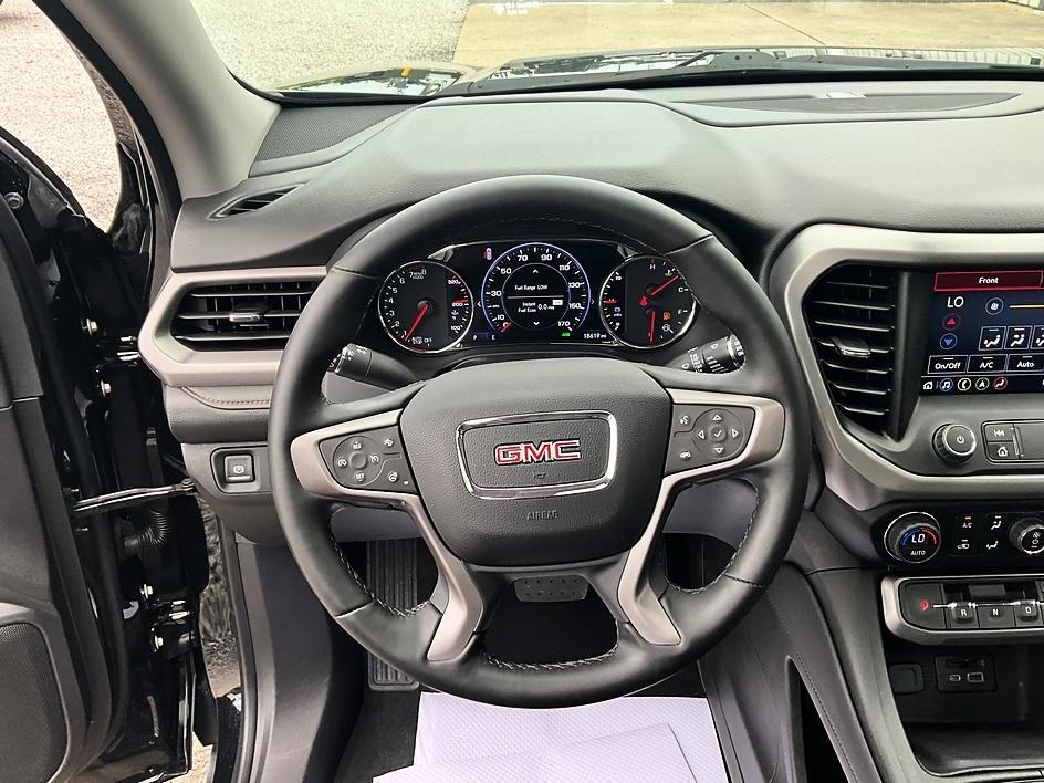 Used 2023 Black GMC AT4 image 35