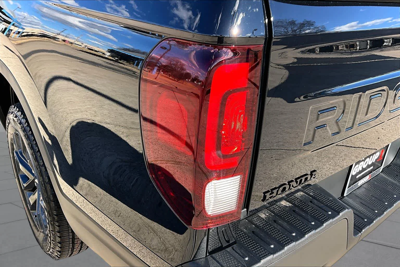 2026 Honda Ridgeline Sport - Photo 14