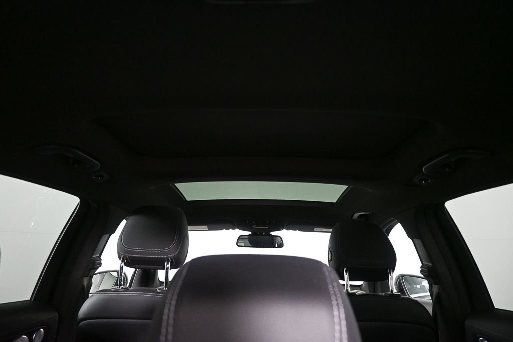 Used 2017  Mercedes-Benz GLC 300 image 8