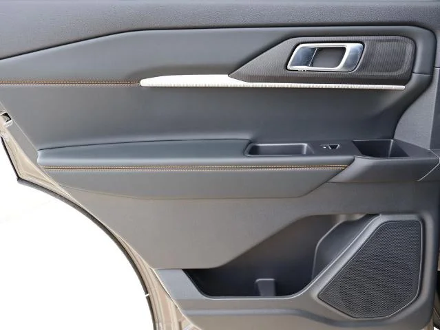 New 2026 Marsh Gray Ford Tremor® image 19