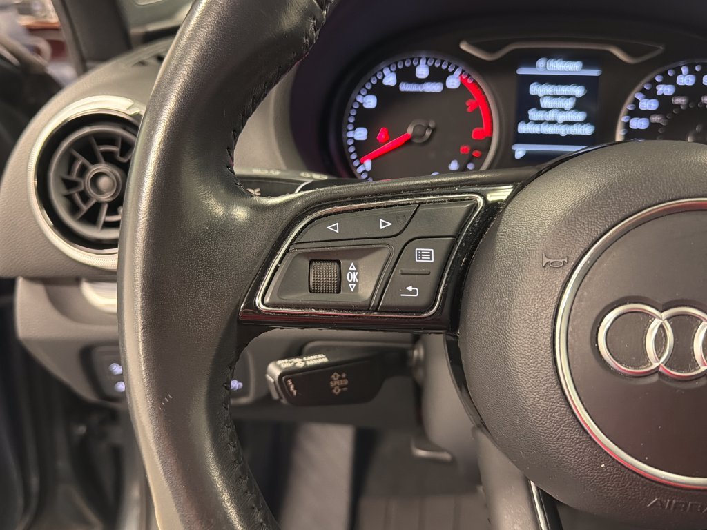 Used 2020 Gray Audi 2.0T Premium image 28