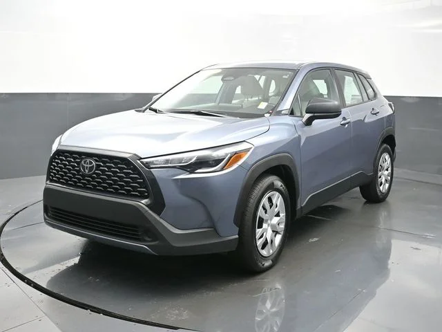 Used 2025 Blue Toyota L image 3