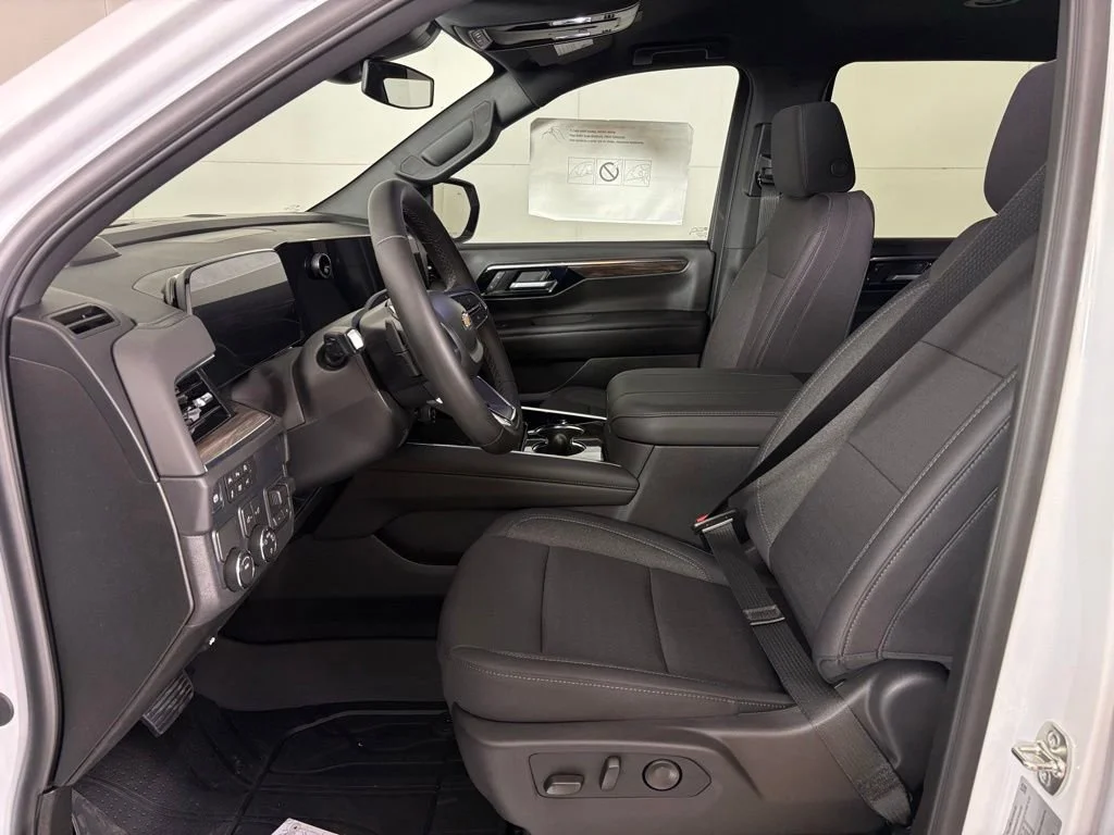 2026 Chevrolet Tahoe LS - Photo 19