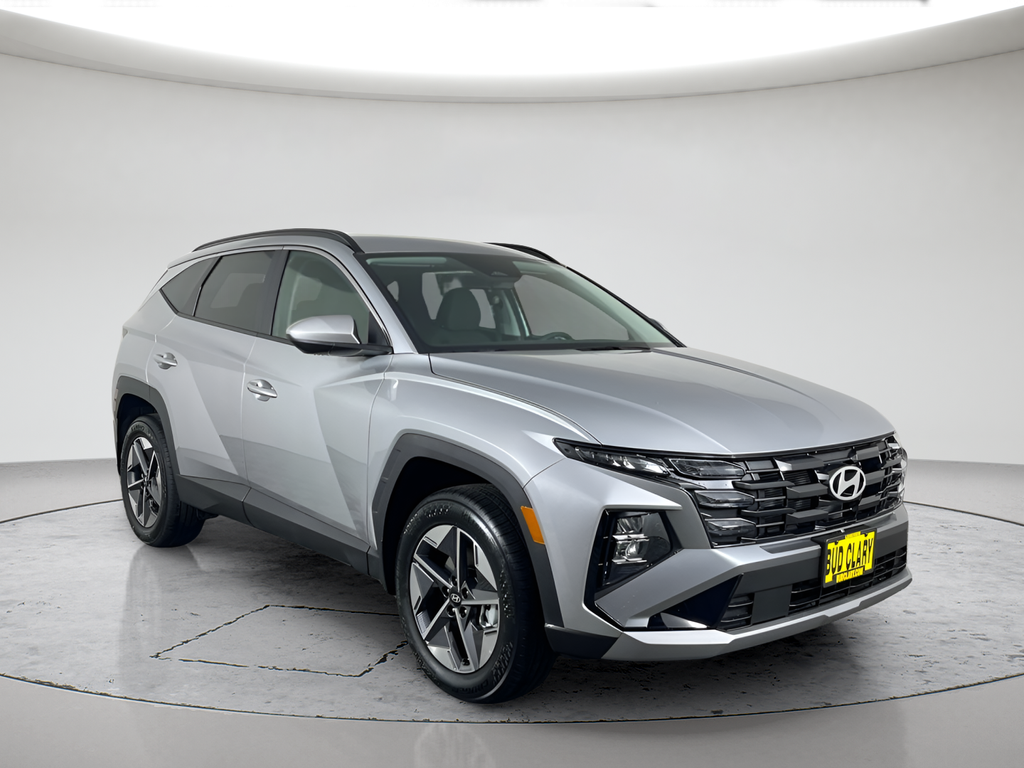 New 2026 Silver Hyundai SEL image 3