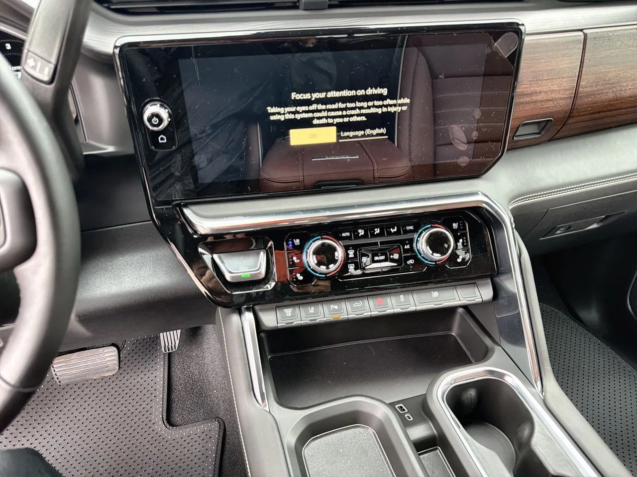 New 2026 Onyx Black GMC Denali Ultimate DRW image 13