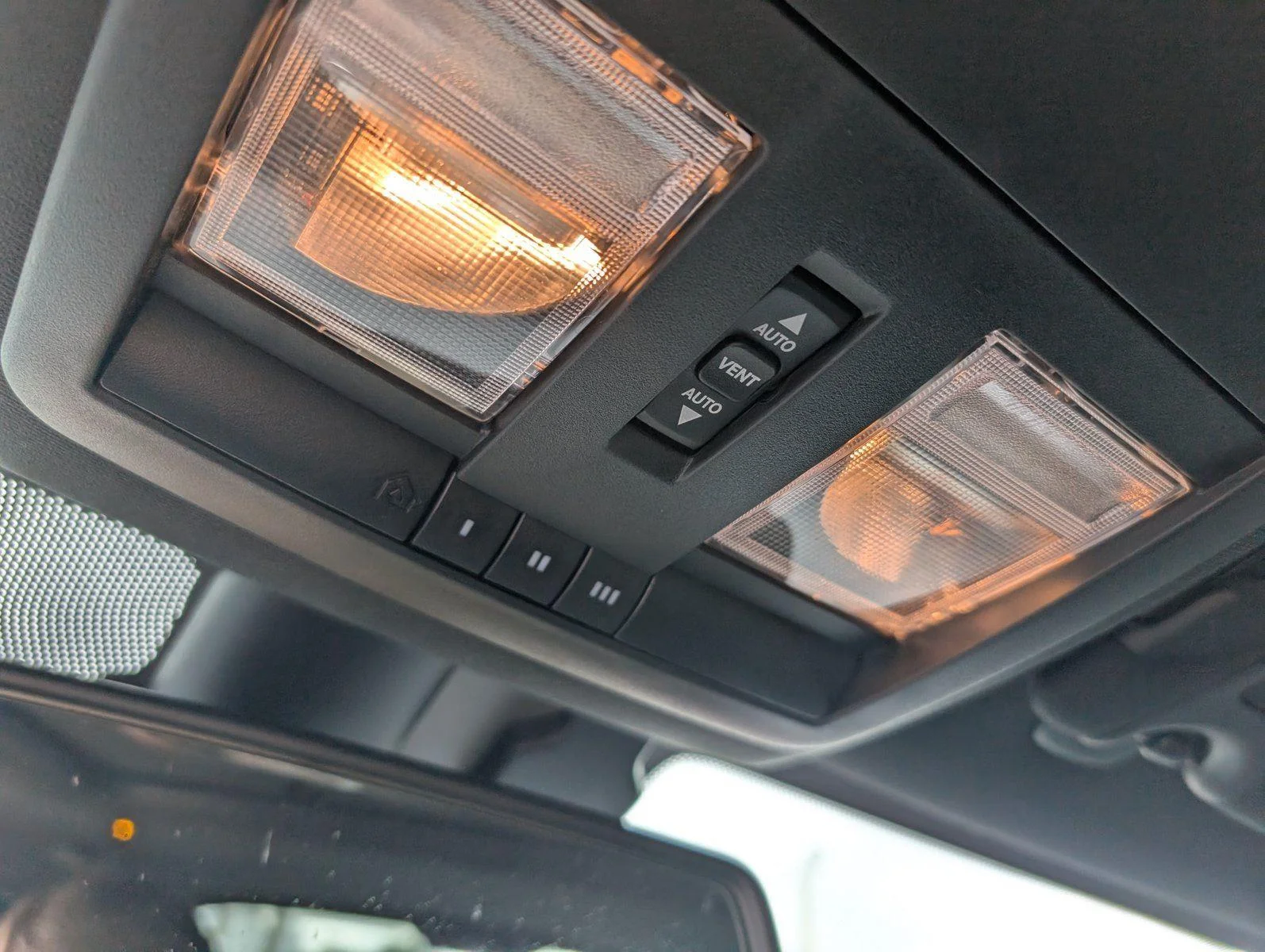Used 2023 gray Dodge R/T Scat Pack image 25