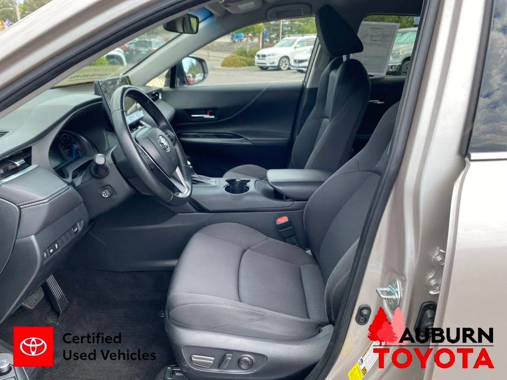 Used 2024 Titanium Glow Toyota LE image 29