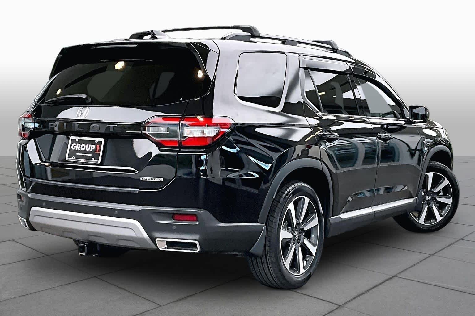 2024 Honda Pilot Touring - Photo 25