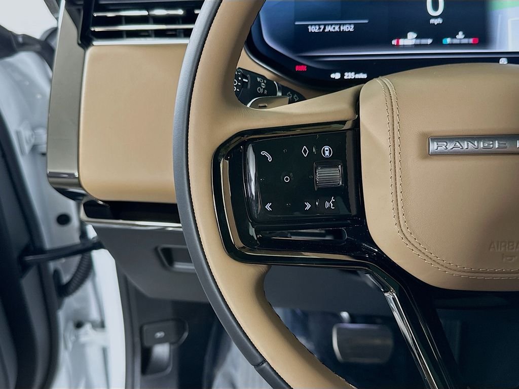 New 2026 Fuji White Land Rover Dynamic SE image 13