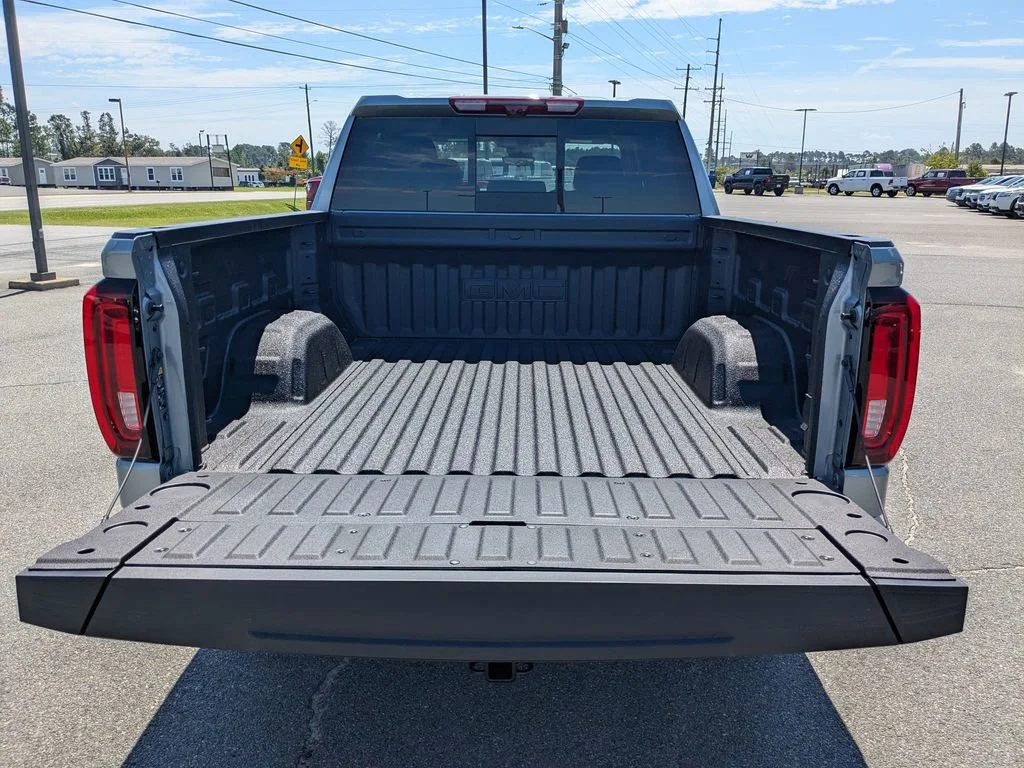 2026 GMC Sierra 1500 Denali - Photo 13