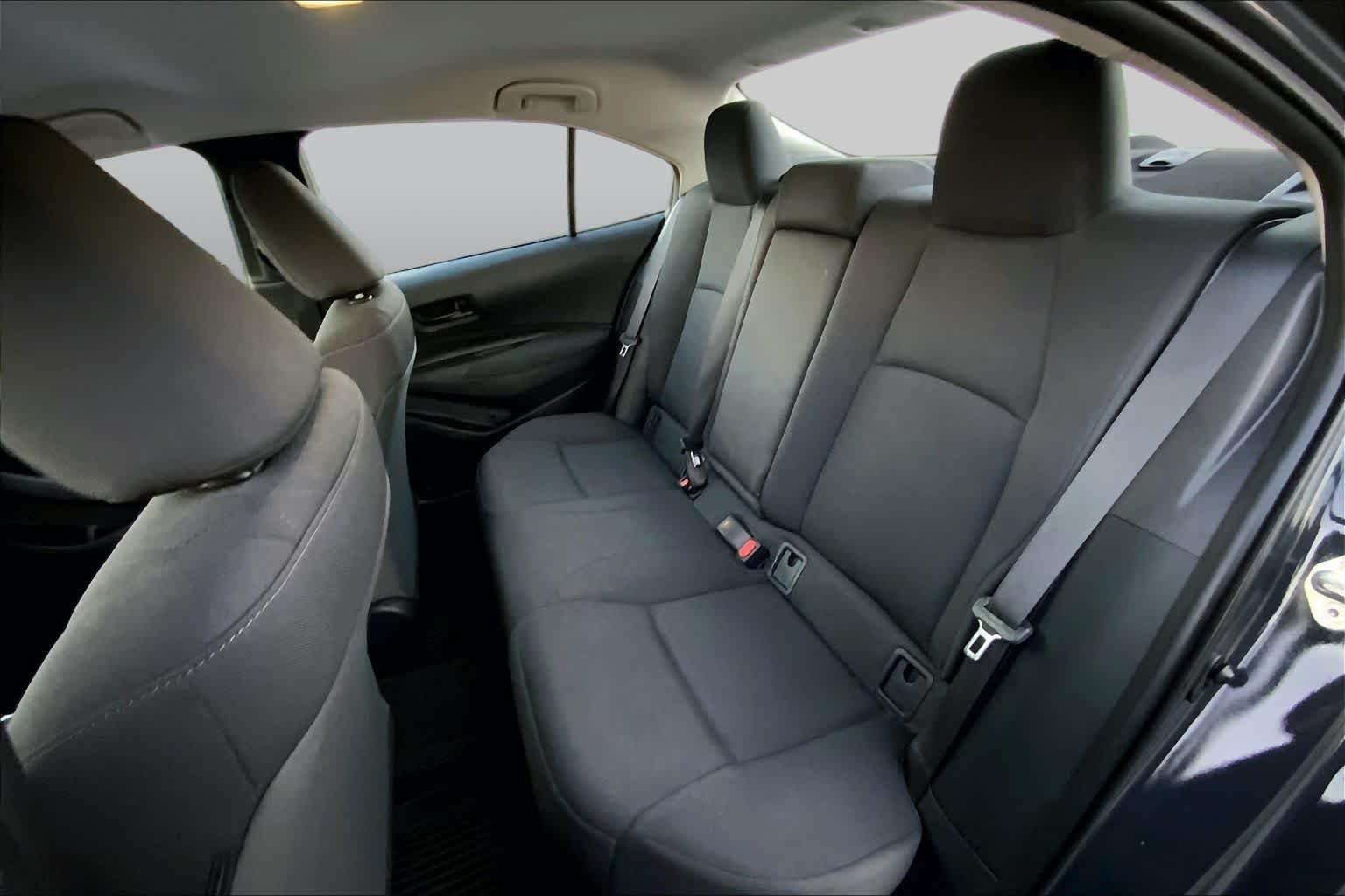 Used 2024 Underground Toyota LE image 18