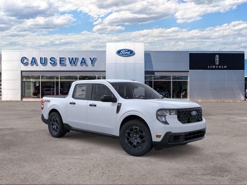 New 2026 Space White Metallic Ford XLT image 7