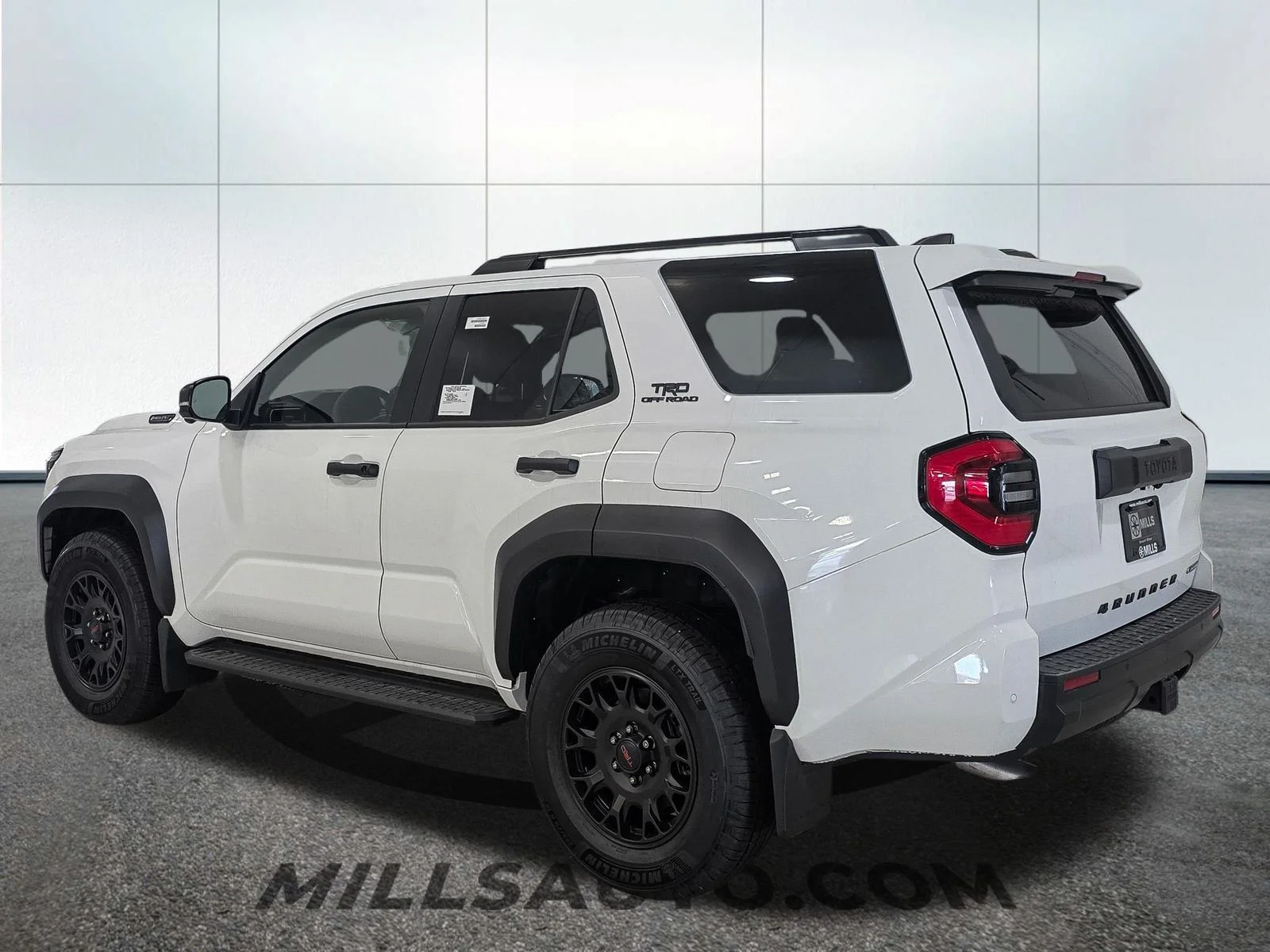 2026 Toyota 4Runner TRD Off-Road - Photo 4