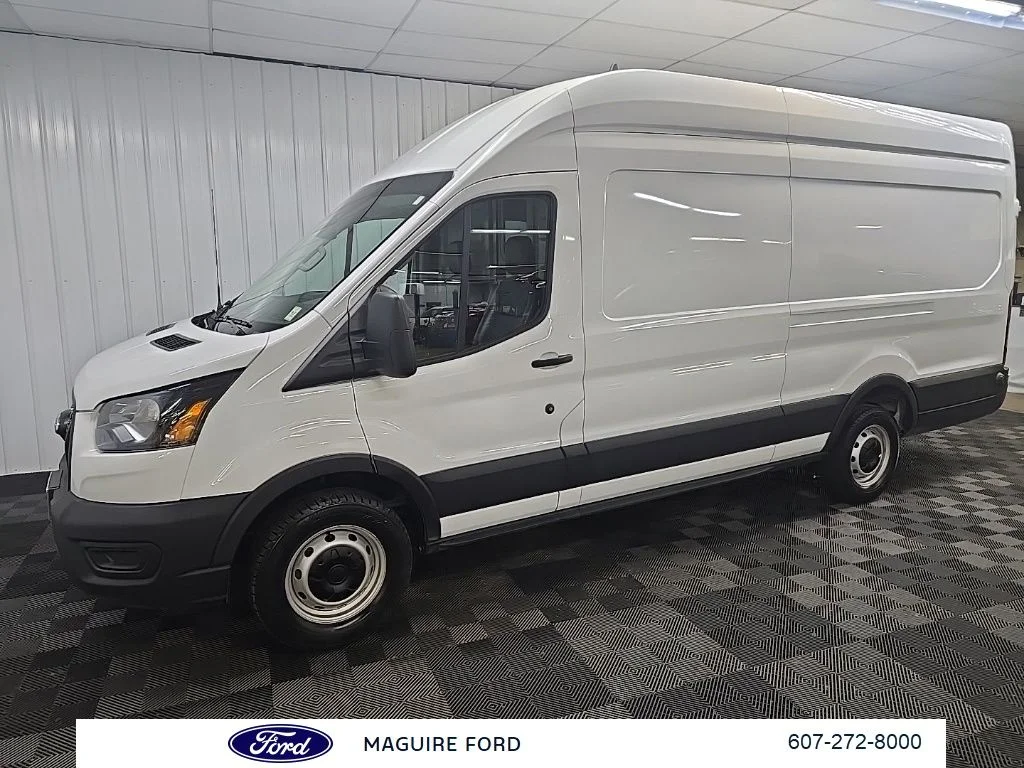 Used 2025 White Ford Base image 7
