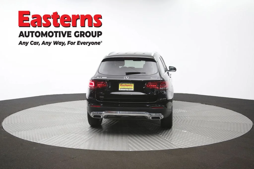 Used 2022 Black Mercedes-Benz GLC 300 image 38