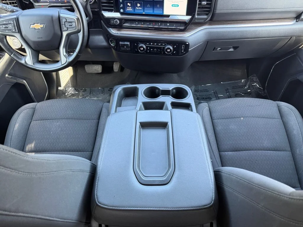 Used 2025 Cypress Gray Chevrolet LT image 15
