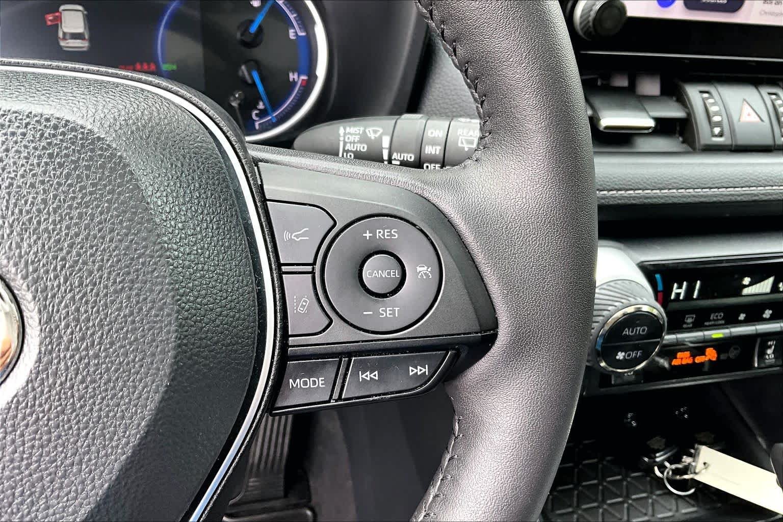 Used 2024 Midnight Black Metallic Toyota Hybrid XLE Premium image 24