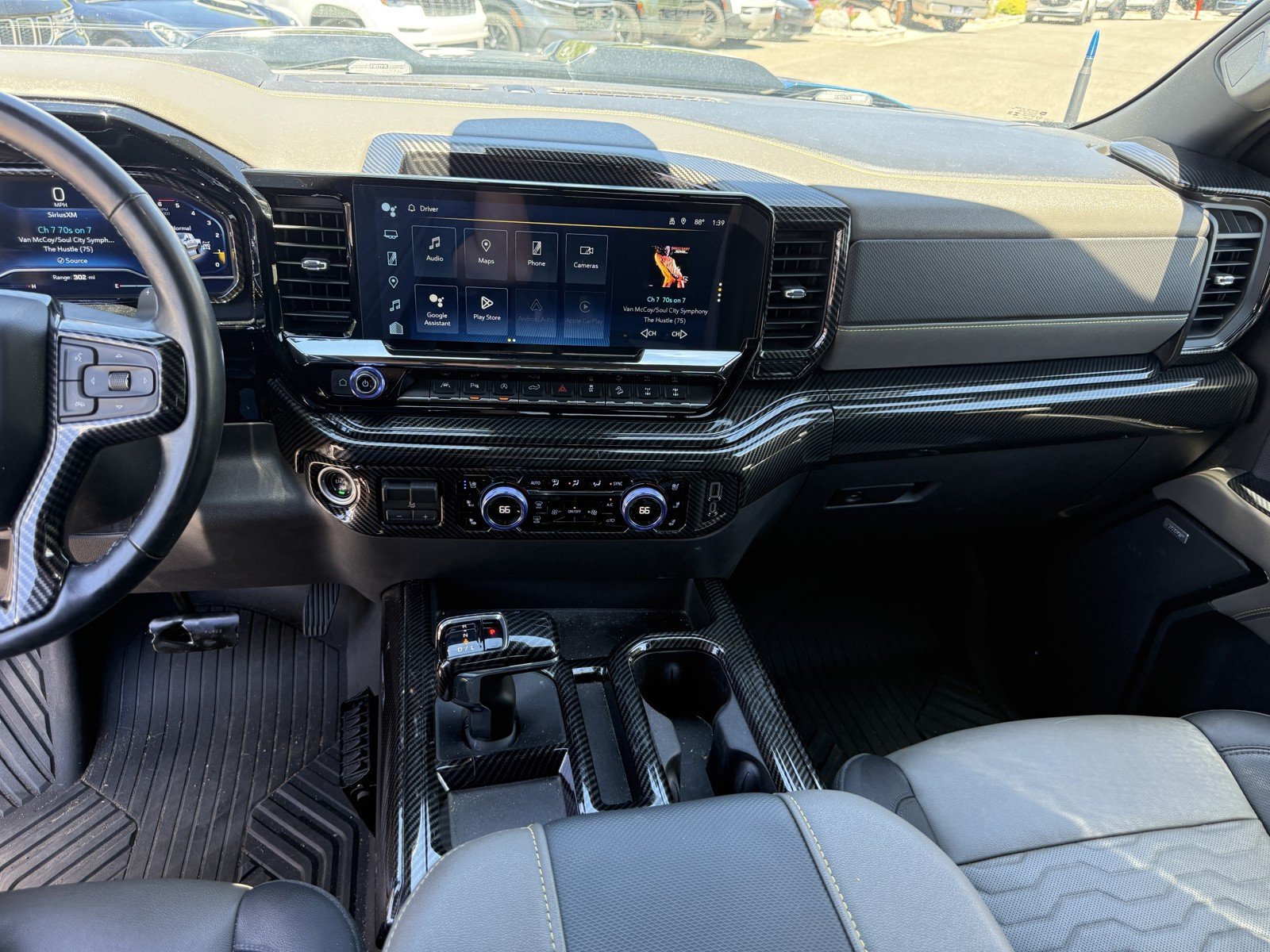 Used 2024 Blue Chevrolet ZR2 image 15