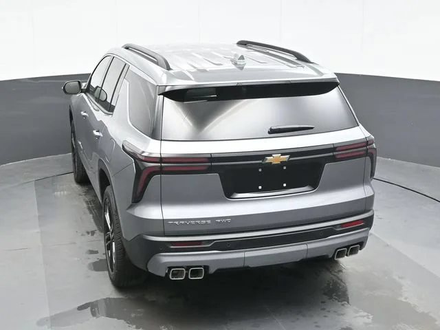 2027 Chevrolet Traverse LT - Photo 10